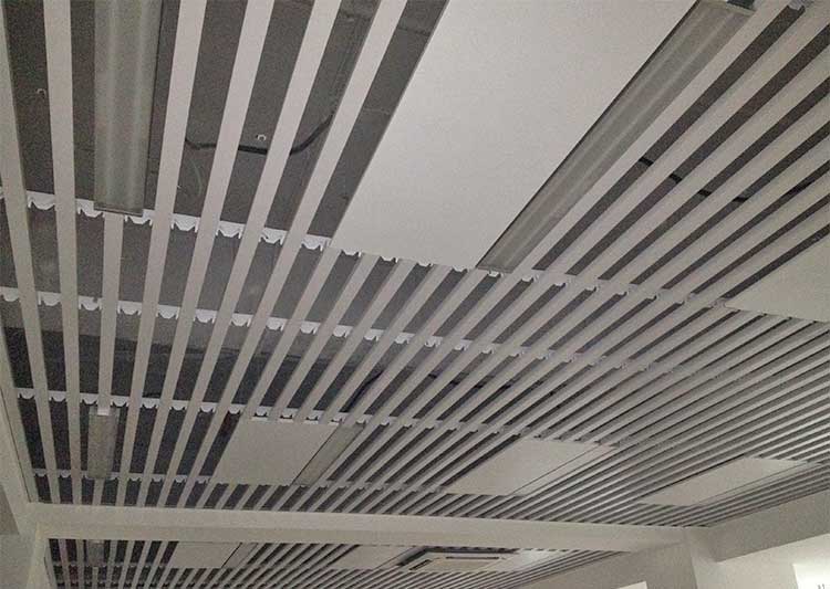 u-shaped-aluminum-baffle-acoustical-ceiling-system