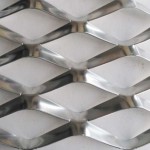 expanded-metal-mesh-for-wall-saparate